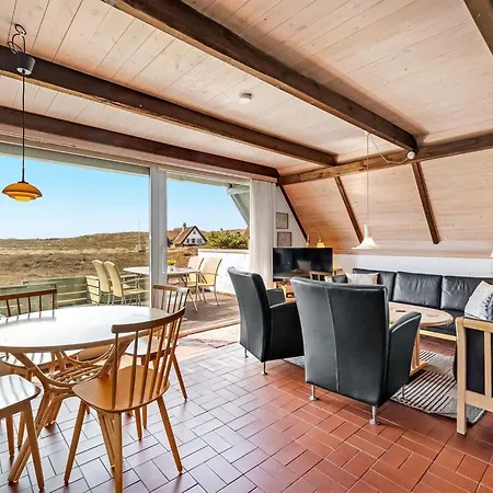 בית נופש Thorbjoern - From The Sea By Interhome